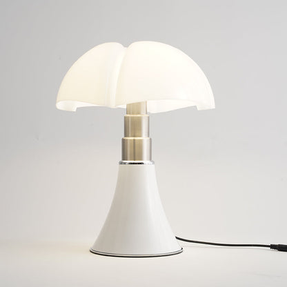 Elegant klassisk belysning lampa med energieffektiv LED-design