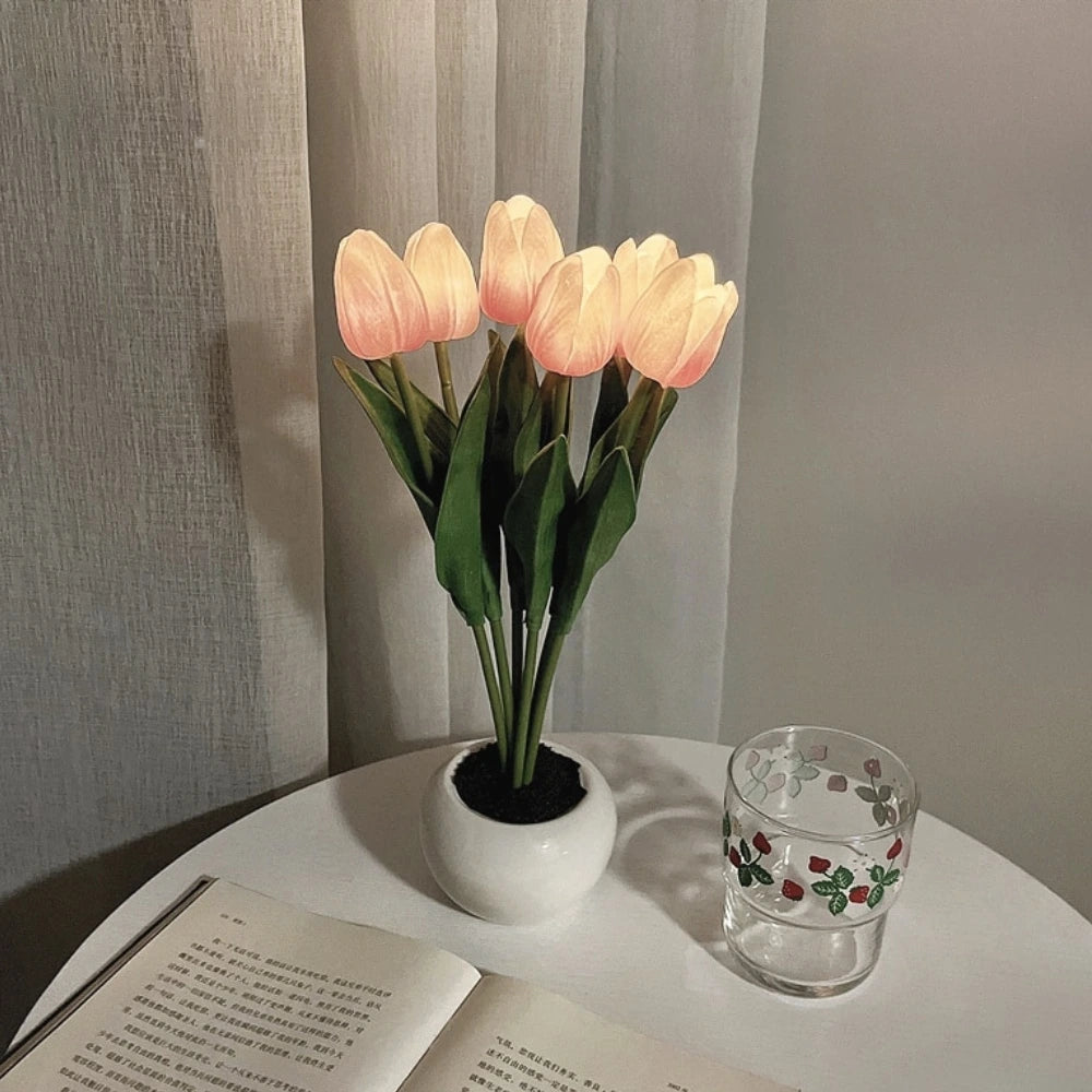 Floral Tulip Nattljus för Varm Atmosfär och Heminredning