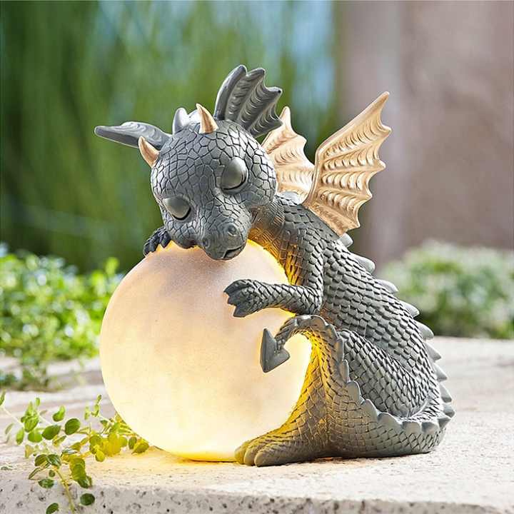 Trädgårdsstaty - Draconis - Solbelysning - Harpiks Draakstaty lampa