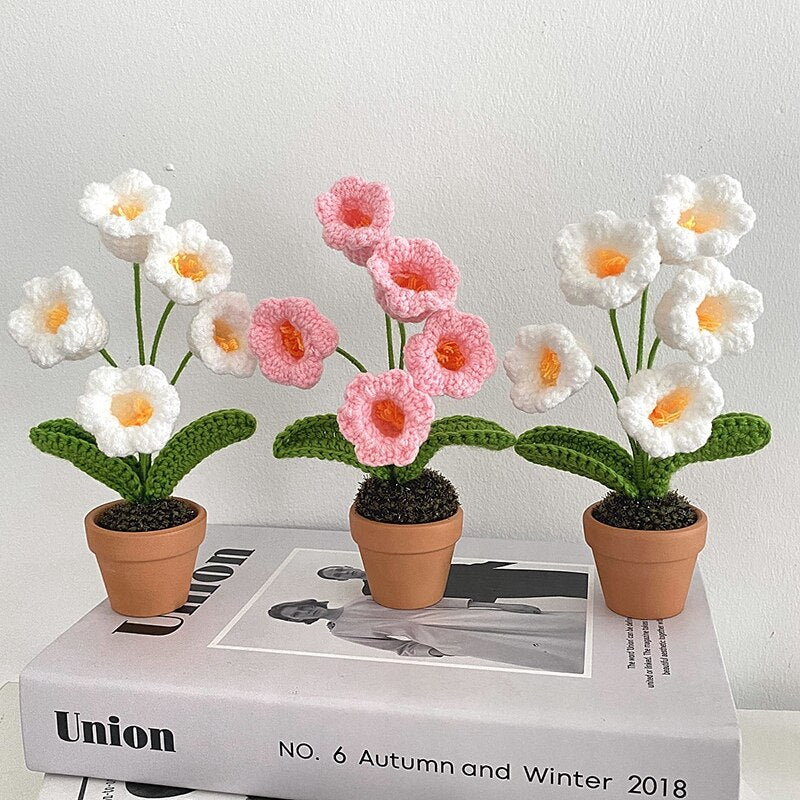 Crochet Blomkruka Dekoration Med Keramisk Bas