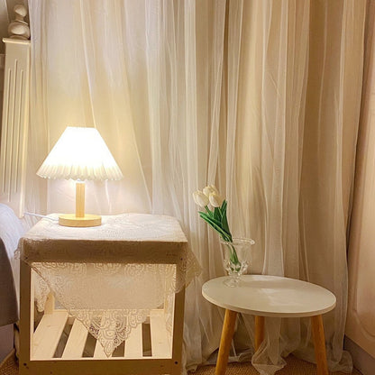 Koreansk Retro Plisserad Bordslampa för Elegant Hembelysning