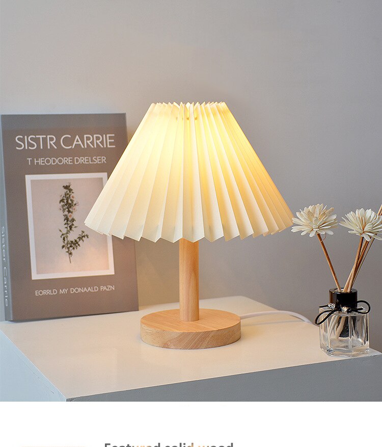 Koreansk Retro Plisserad Bordslampa för Elegant Hembelysning