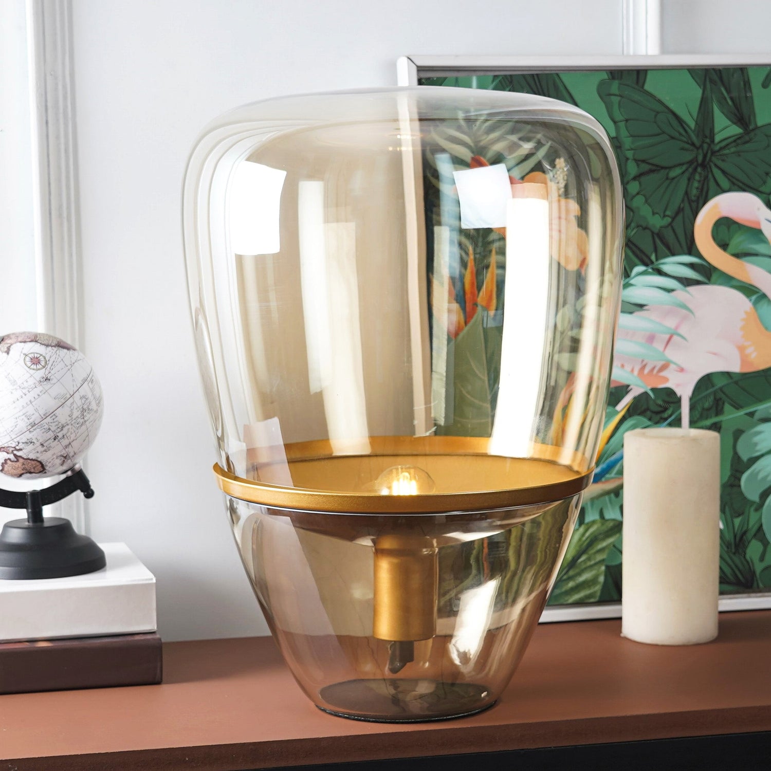 Lyxig glas kon-lampa för elegant inomhusbelysning