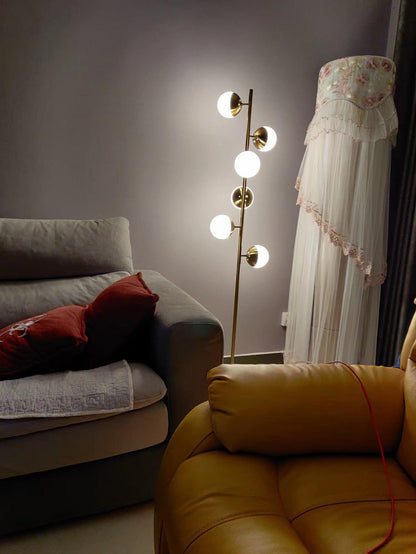 Mitten av seklet LED-träd lampa med glaskulor gold bas