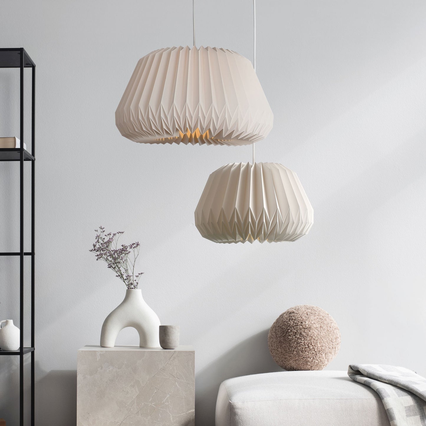 LunaBloom – Mjuka kurvor i hängande form