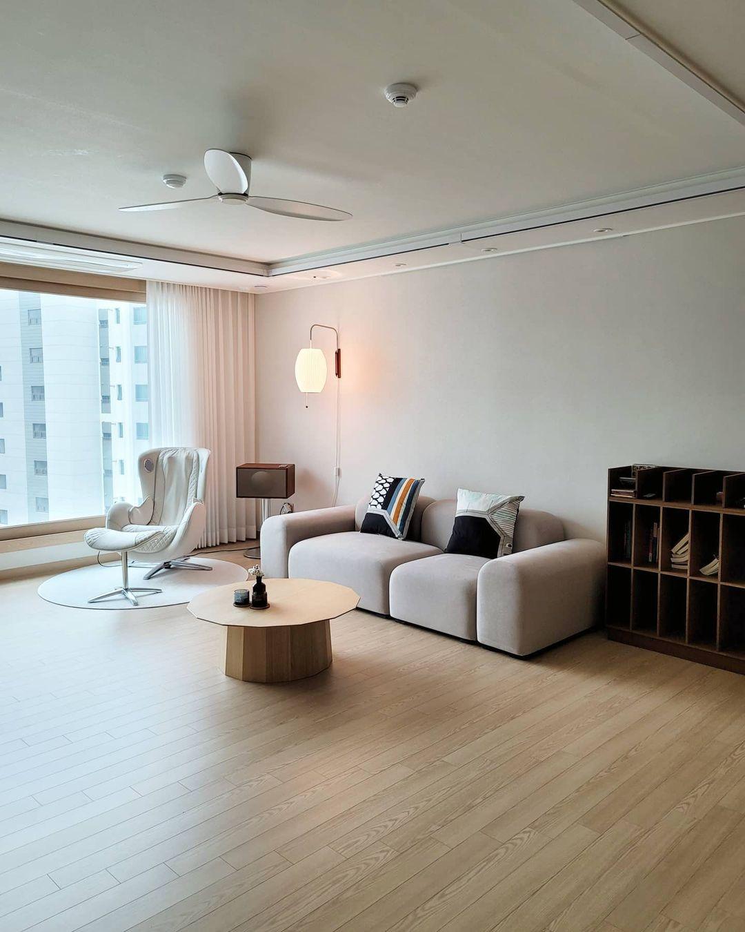 Mid-Century Nelson Vägglampa – Tidlös Designerbelysning