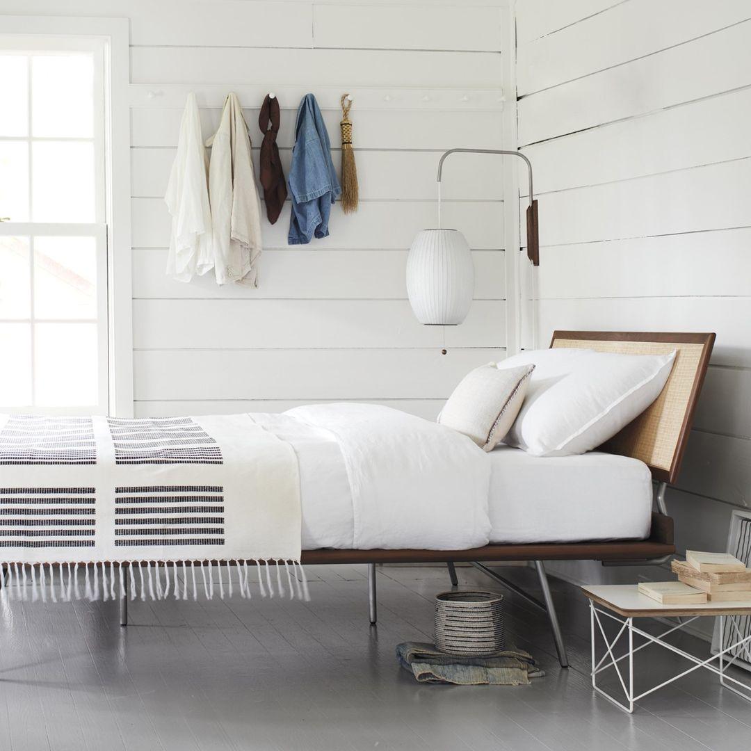 Mid-Century Nelson Vägglampa – Tidlös Designerbelysning