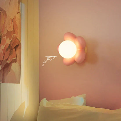 BloomLight - Vägglampa med Blomdesign och LED för Barnrum och Vardagsrum