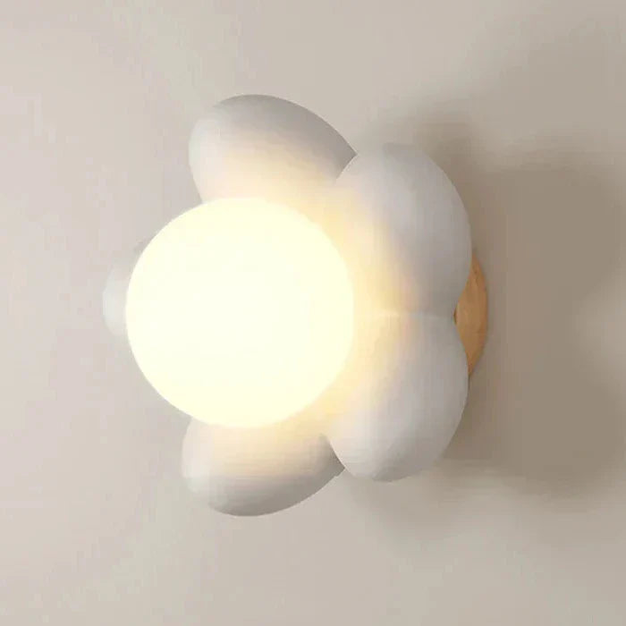 BloomLight - Vägglampa med Blomdesign och LED för Barnrum och Vardagsrum