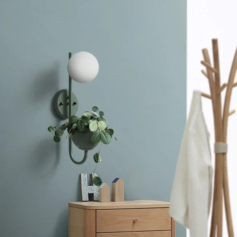 NordicGlow Växt - LED Vägglampa med Växtställ - Minimalistisk Lampa