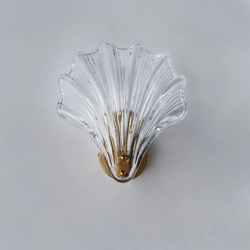 CoralGlimmer – Modern LED Vägglampa i Snäckformad Glasdesign