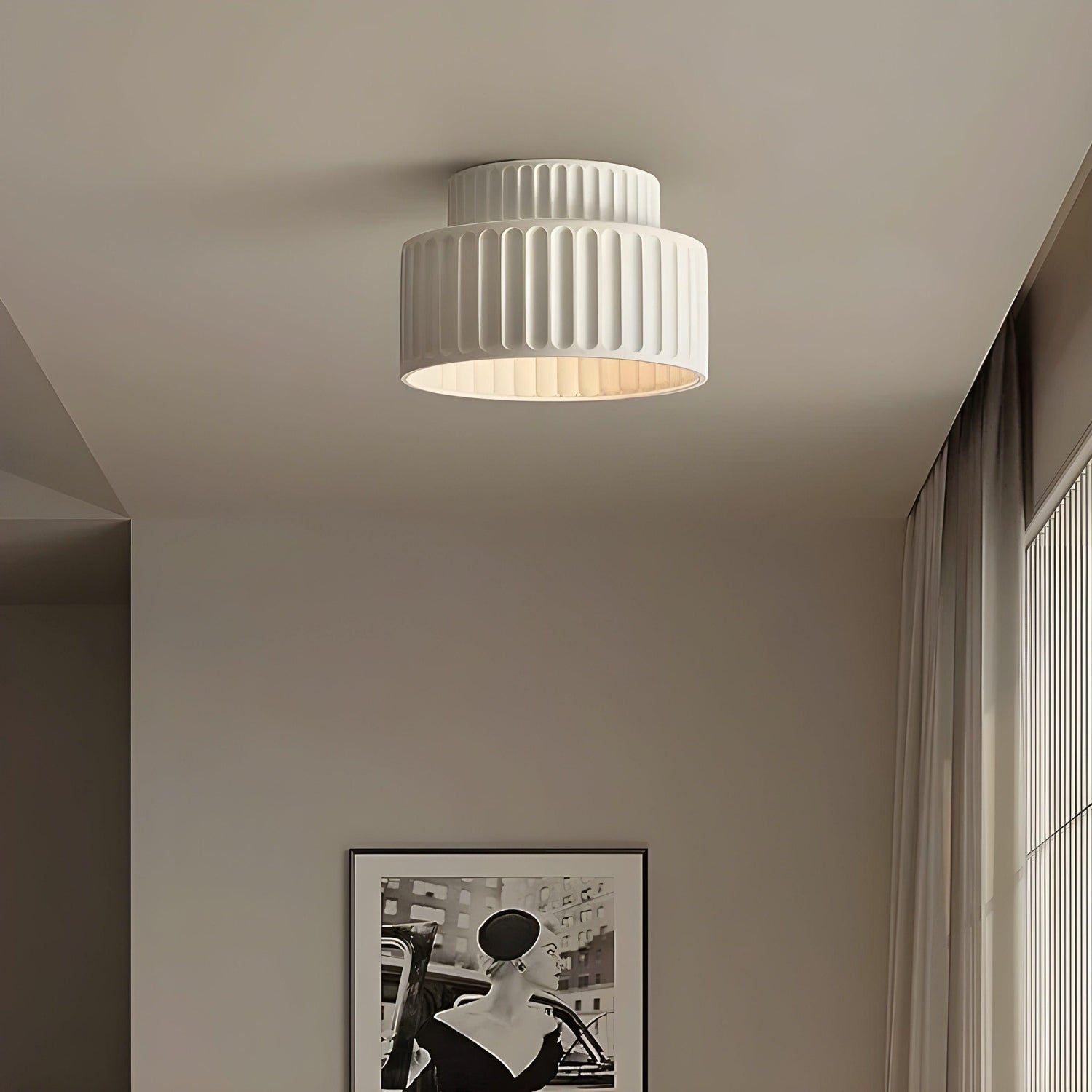 LED-taklampa i kräm - Mjukt ljus för en mysig boendemiljö