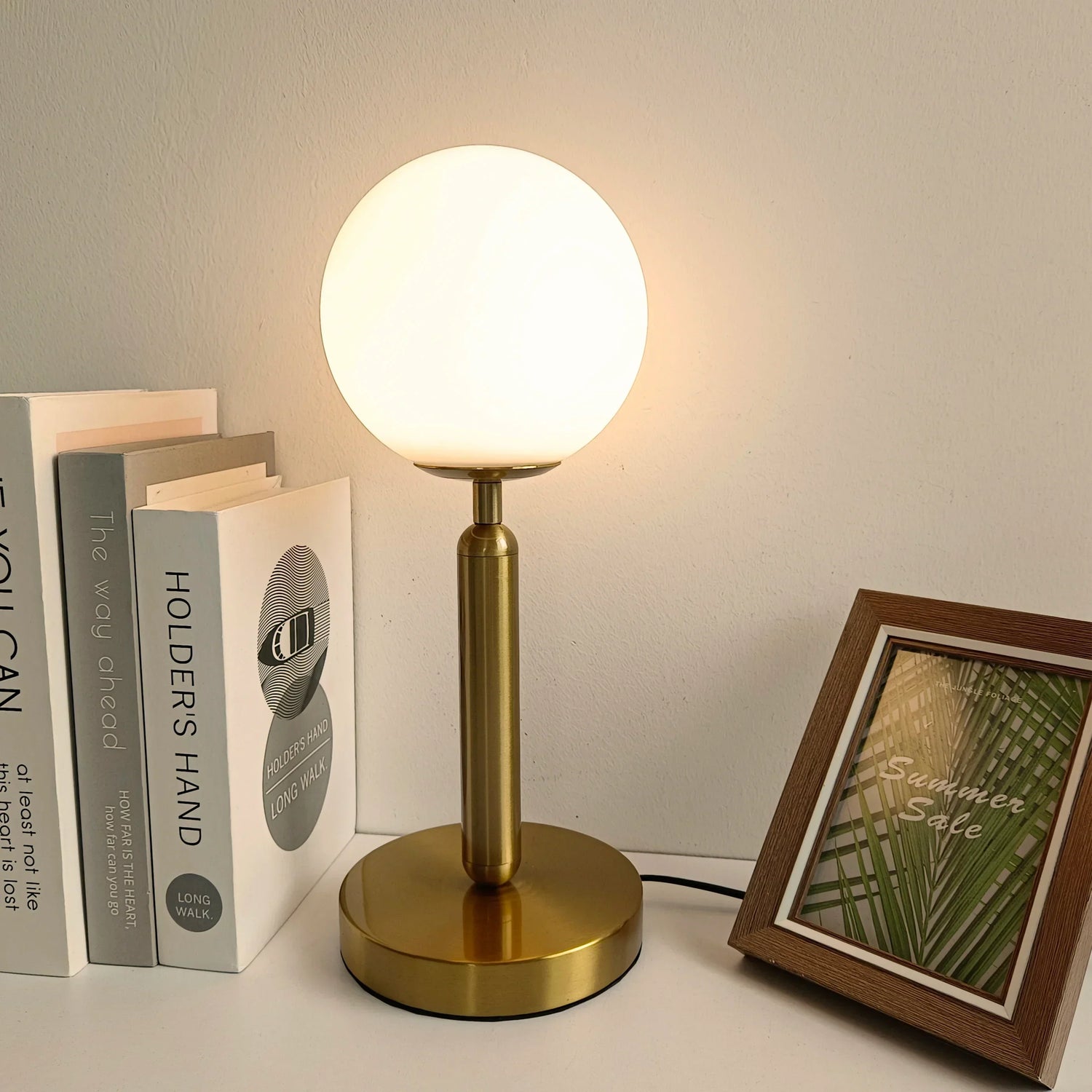 LumeSphere – Dimbar LED Bordslampa med Glaskula för Vardagsrum och Sovrum