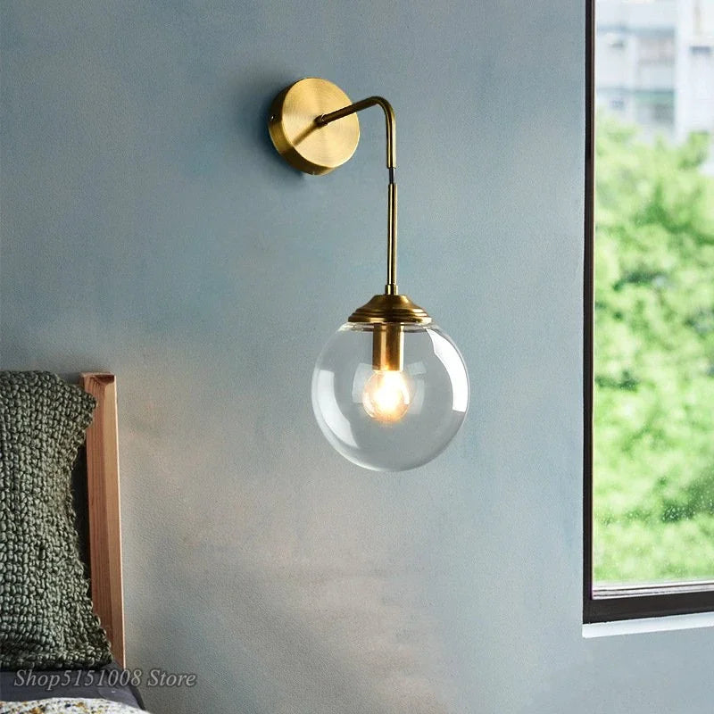 GlasLuxe - Modern Vägglampa i Glas