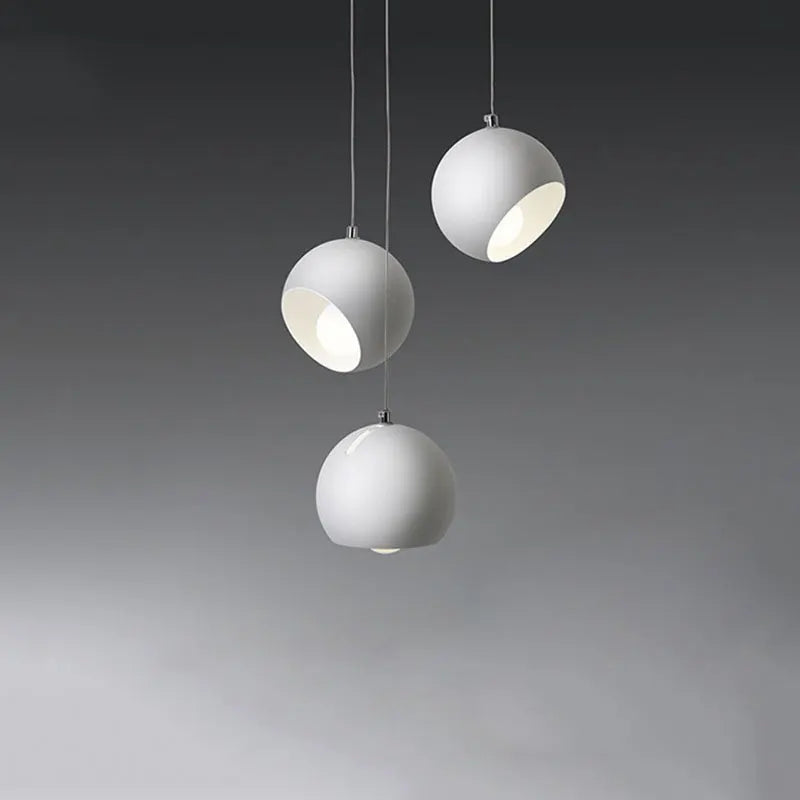 ElegantGlow - Modern Charmig Krona