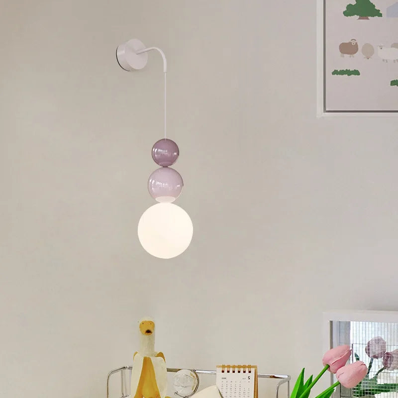 Carvallo – Modern Orb-vägglampa med elegant design och fantastisk glöd