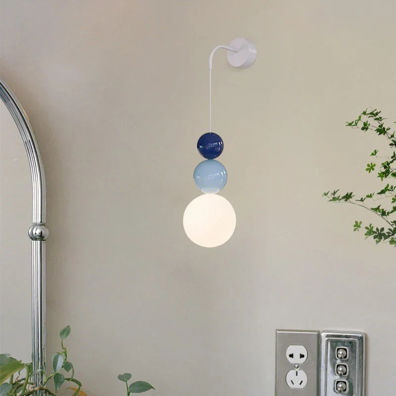 Carvallo – Modern Orb-vägglampa med elegant design och fantastisk glöd
