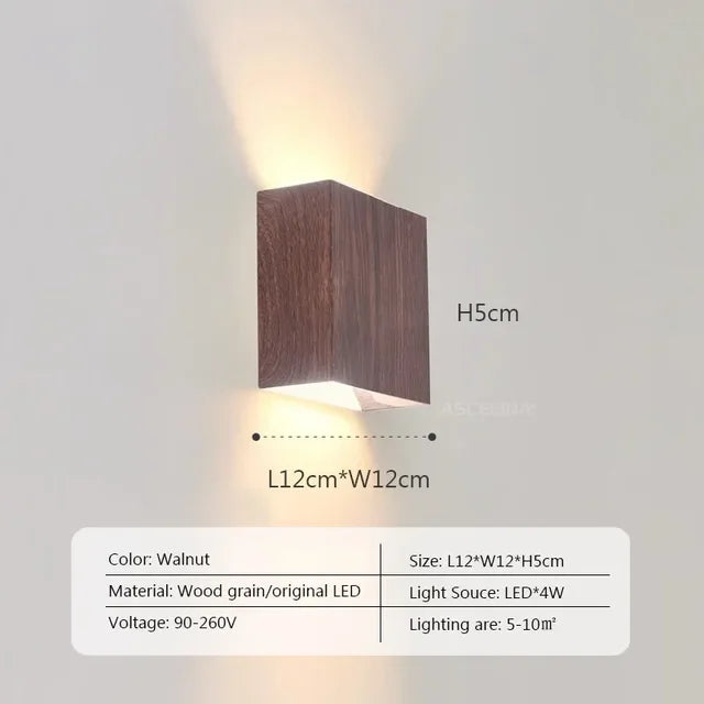 LumiOak - Trä Vägglampa