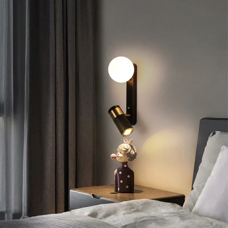 GlowLine – Minimalistisk nordisk LED-vägglampa för sovrum och vardagsrum