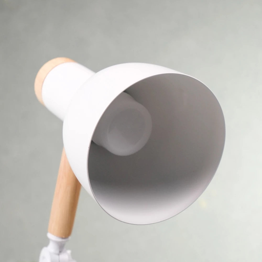 Nordisk Järnträ LED Bordslampa