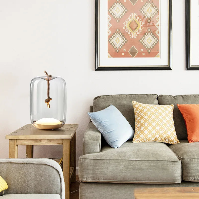 Nordic Knot Glasbordslampa | Modern Trummsängs- och Vardagsrumsbelysning | Brick by Brick London