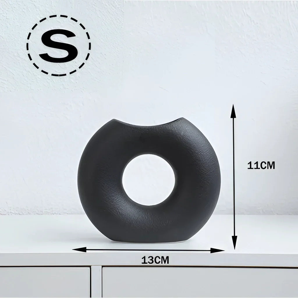 Nordisk keramik donut vas – Modern rund design för stilfull inredning av hem och kontor