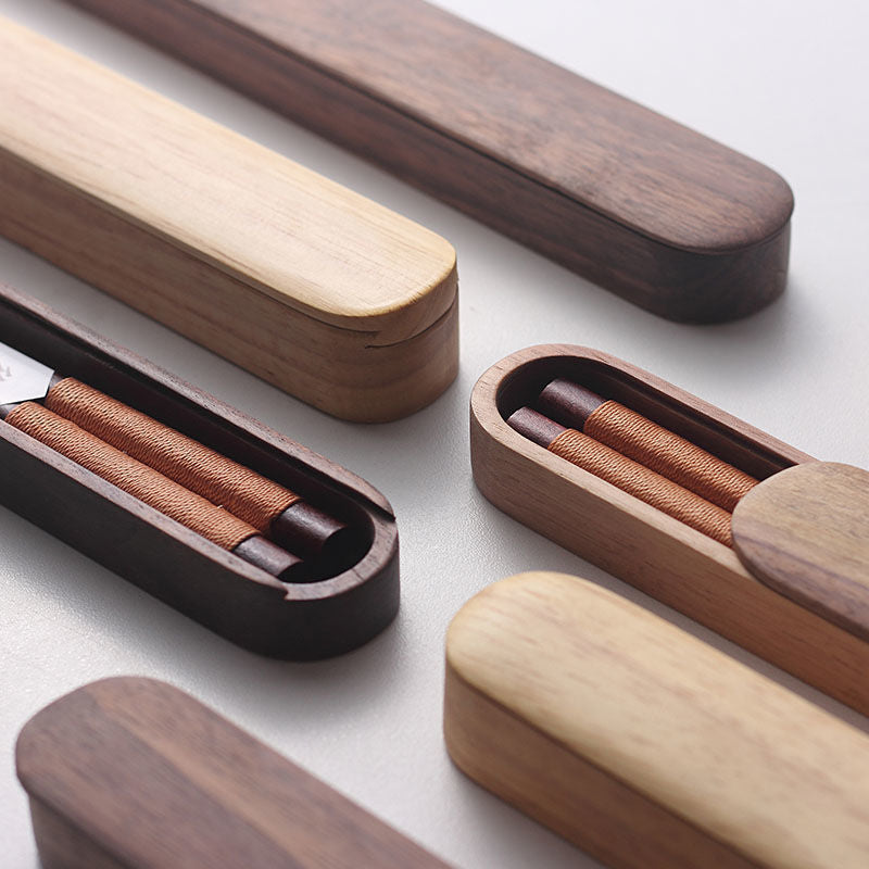 Carvallo – Svart valnöt trä ätpinnar med dekorativ tråd i lyxig trälåda