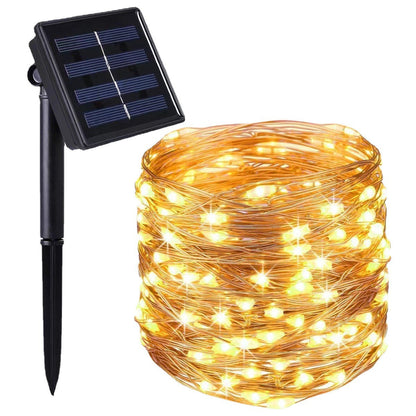 Vattentålig ljusslinga med solenergi