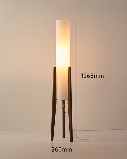 Lunara | Massivträstat lamp från valnöt med LED-ljus