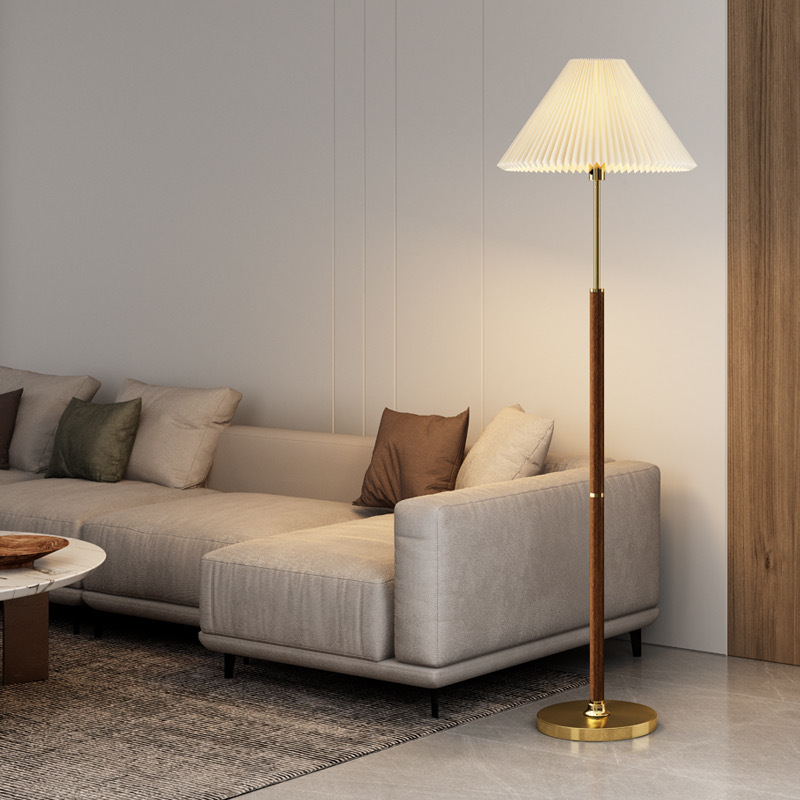 Lunara Shade | Tidlös golvlampa av rispapper i Japandi-stil