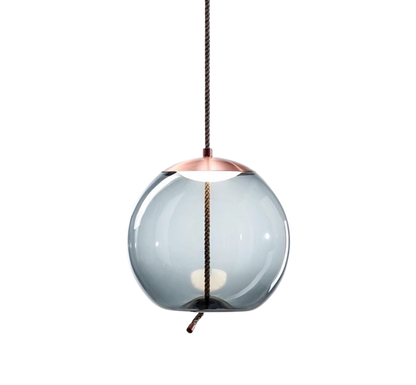 Isolara – Pendellampa i roséguld med snöraffinering
