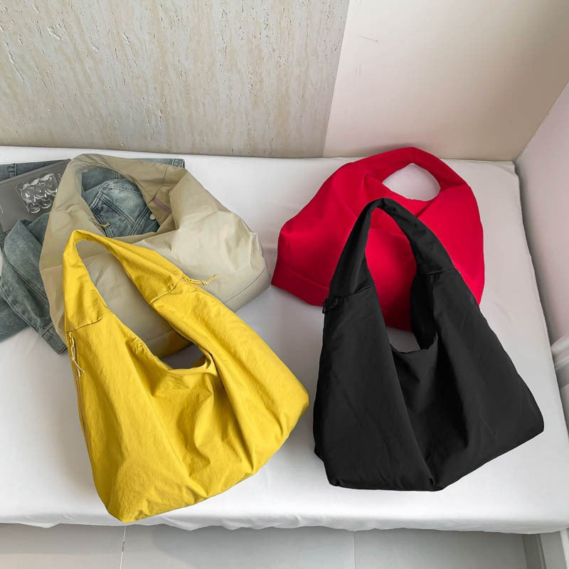 Praktisk och stilfull dam multifunktionshandväska