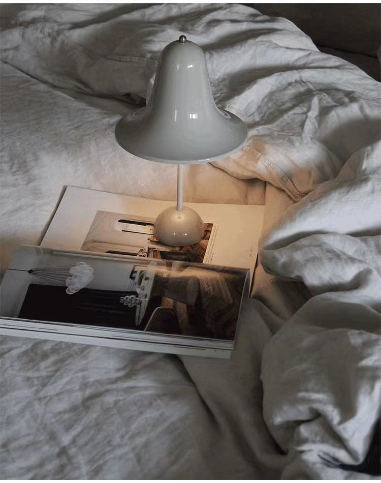 Jaras Klockformad Dimbar Bordslampa