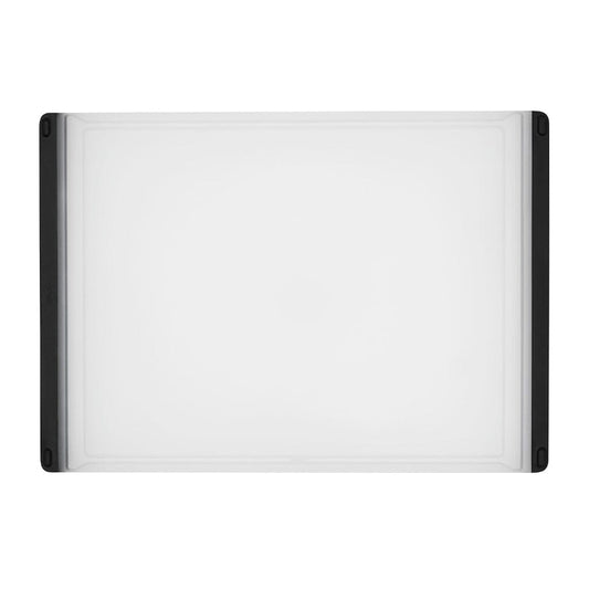 OXO Skärbräda – Robust, knivvänlig plastbräda med saftkanal