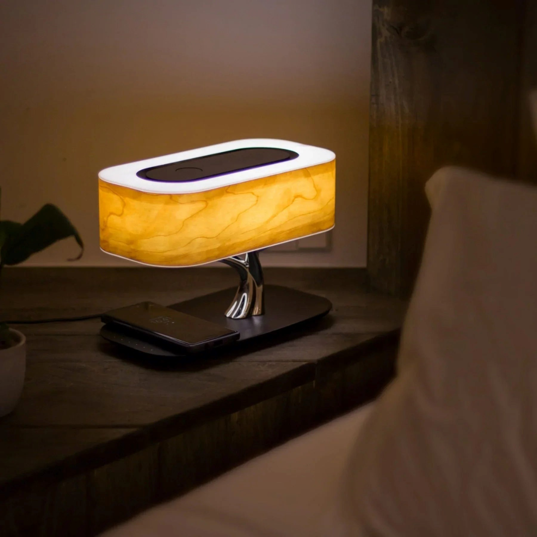 LumiSync Lampa - Bordslampa med Bluetooth-högtalare och trådlös laddare
