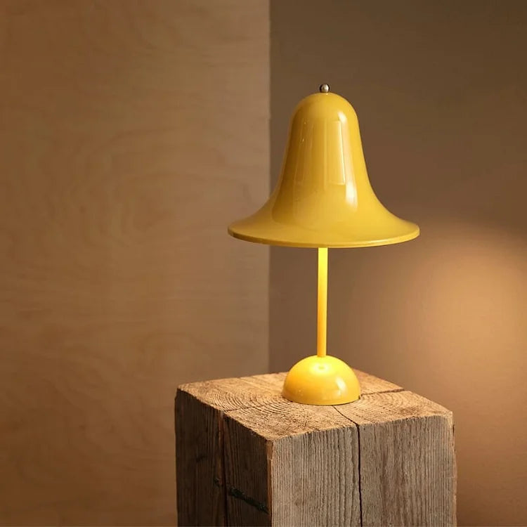 Klassisk klockformad bordslampa