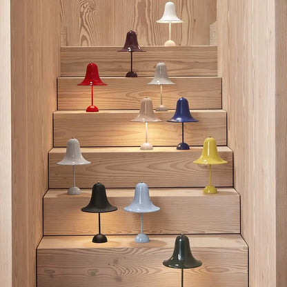 Klassisk klockformad bordslampa