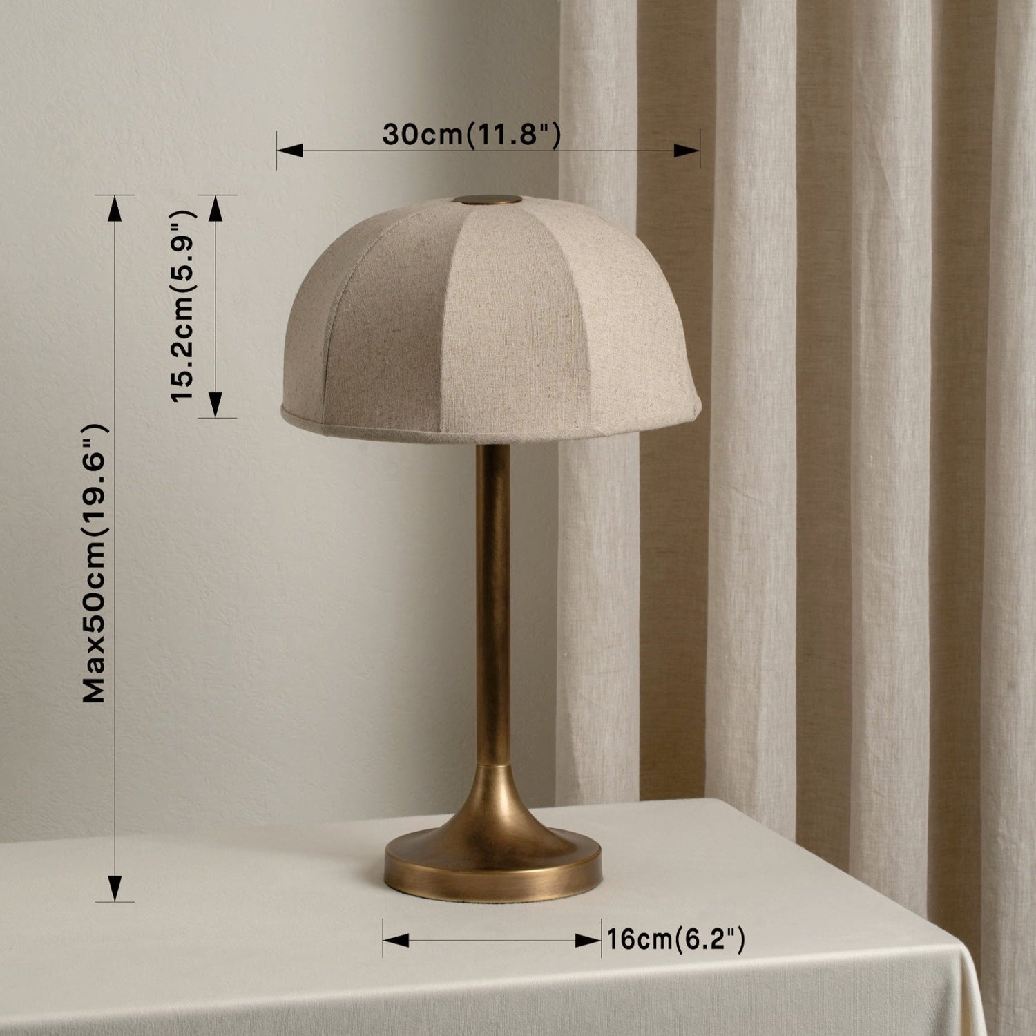 Ottino Bordlampa | Art Deco Sänglampa | Åldrad Mässing &amp; Linne | Elegant Accentljus | Brick by Brick