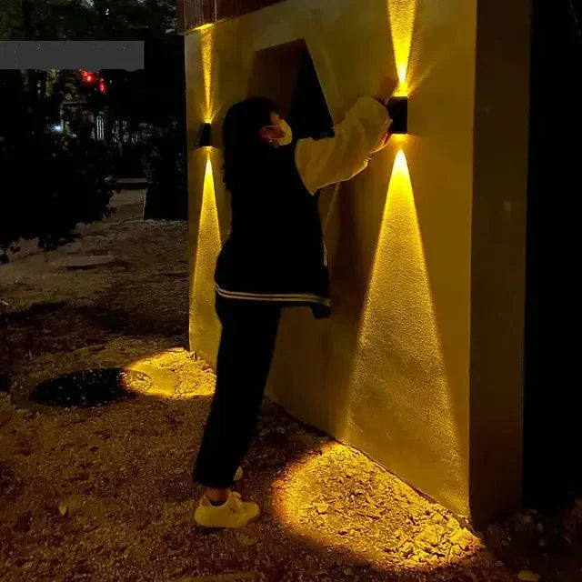 GlareFlex - Solenergidriven Utomhusbelysning