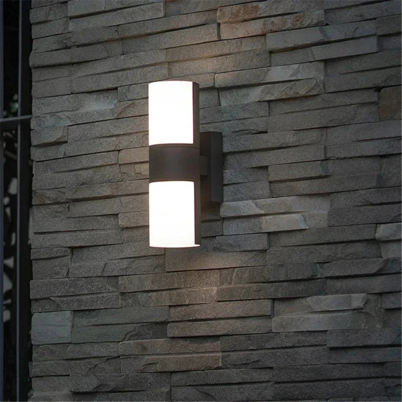 LichtStijl - LED Utomhusvägglampa för Moderna Trädgårdar