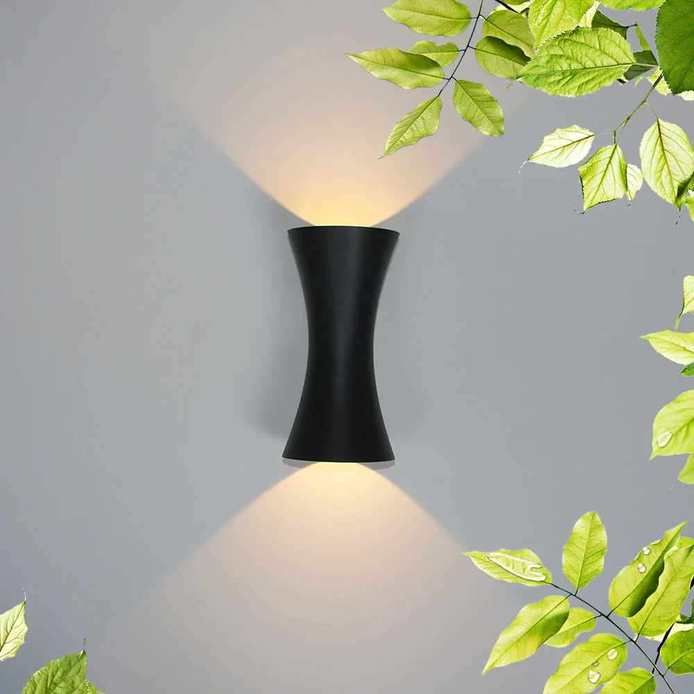 AquaShield - Vattentät Aluminium Vägglampa