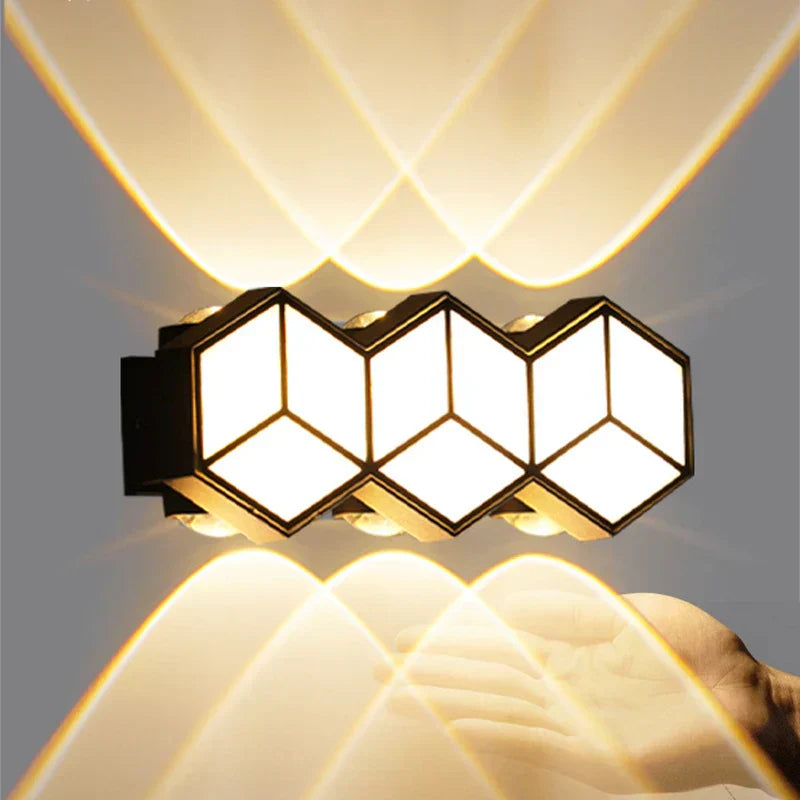 StormShield - Väderbeständiga Utomhus Vägglampor