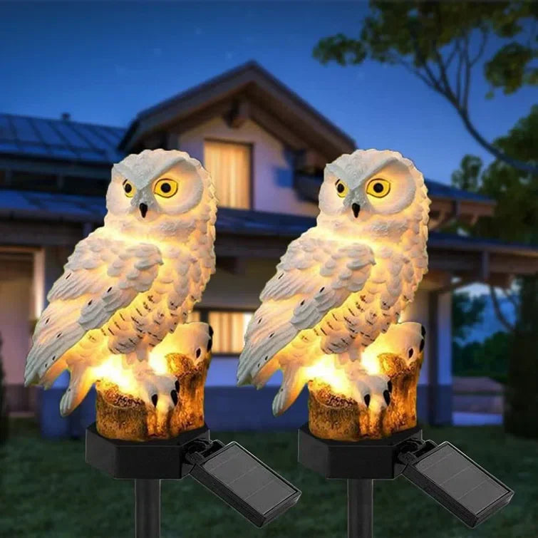Solugla trädgårdslampa med dekorativ stolpe