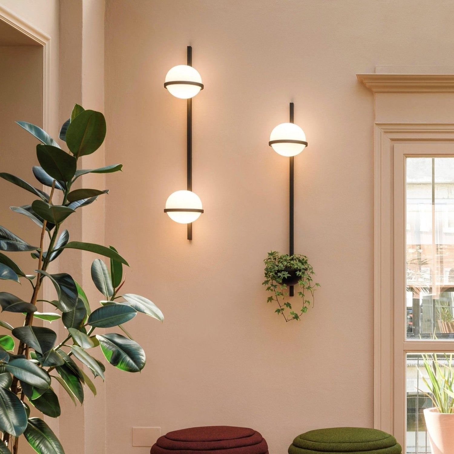 Snygg globformad utomhusvägglampa