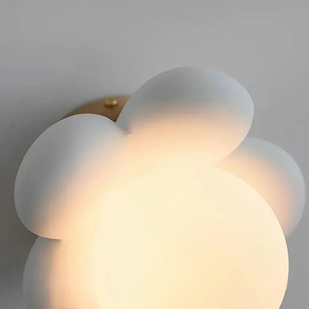 Kräm Blomma Vägglampa för Elegant Heminredning och Belysning