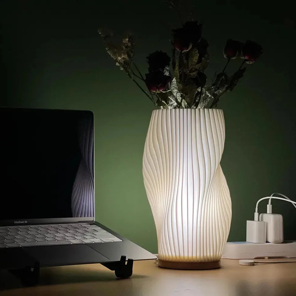 Lumora Serene Wavecrest Lampa - Modern Dimmbar Vågformad LED Ljuskälla för Elegant Heminredning