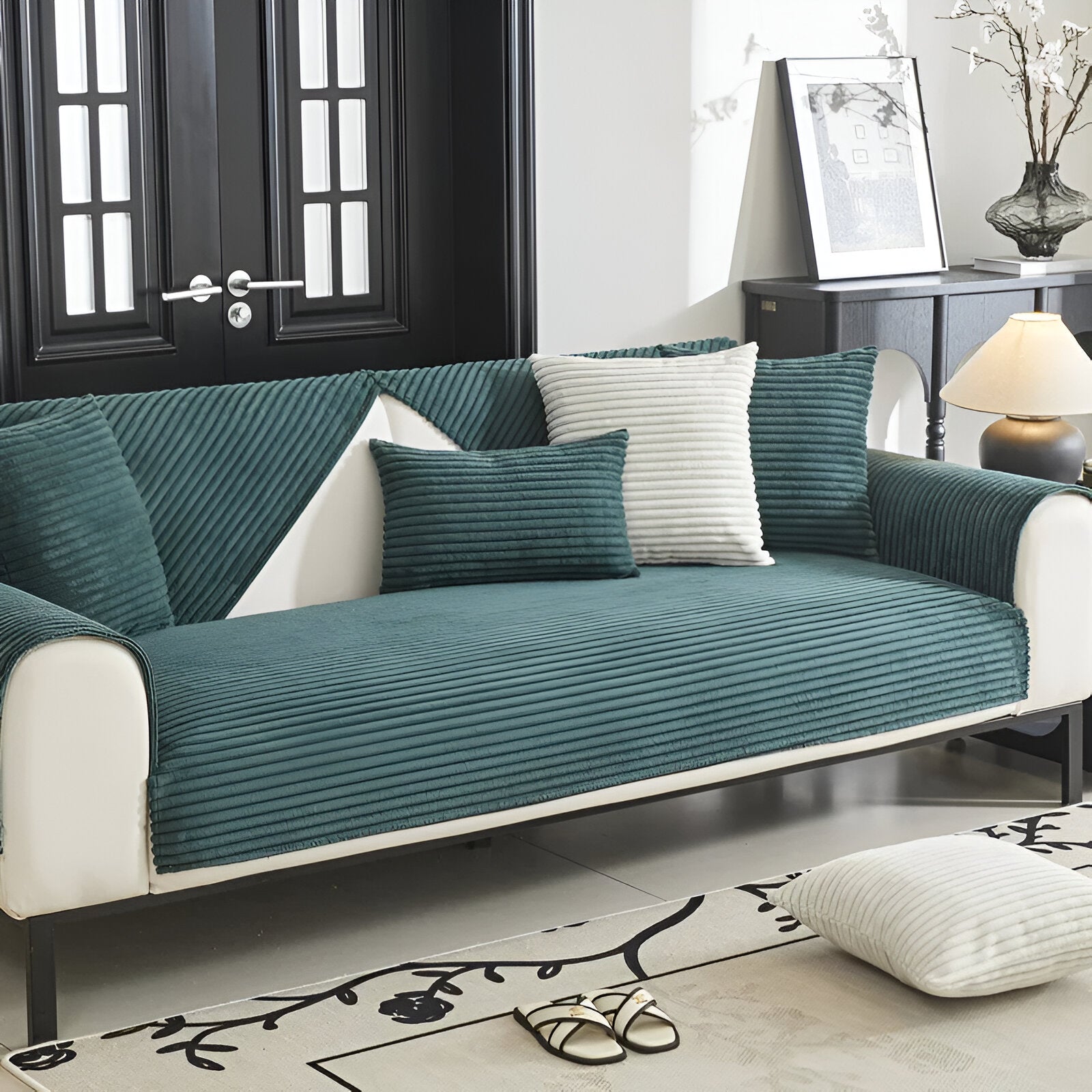 PuffSoft Soffaöverdrag – Plyschsammet, halkfritt överdrag för ultimat komfort och stil