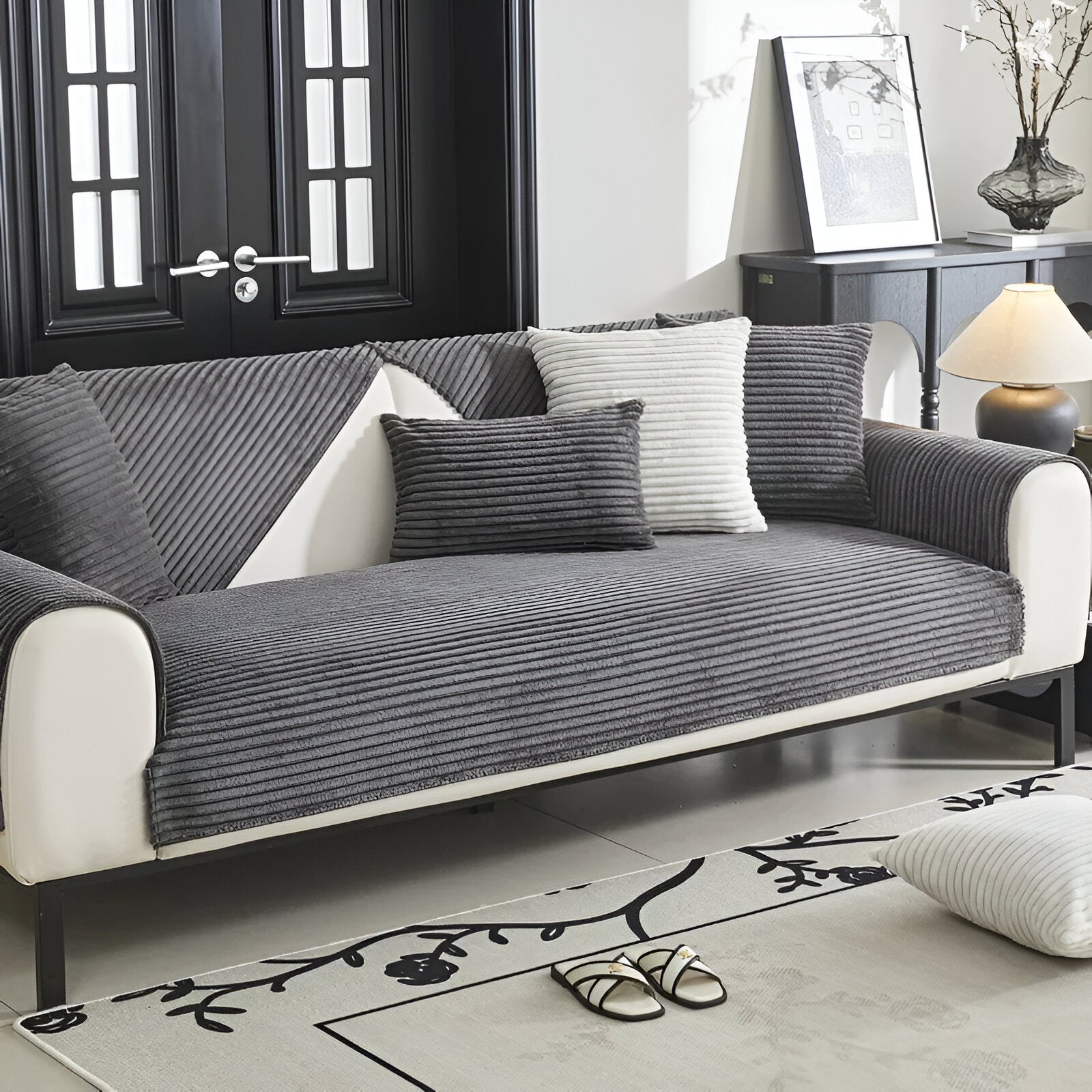 PuffSoft Soffaöverdrag – Plyschsammet, halkfritt överdrag för ultimat komfort och stil