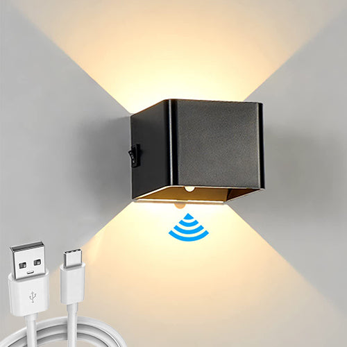 VoltQube – Uppladdningsbar LED-vägglampa