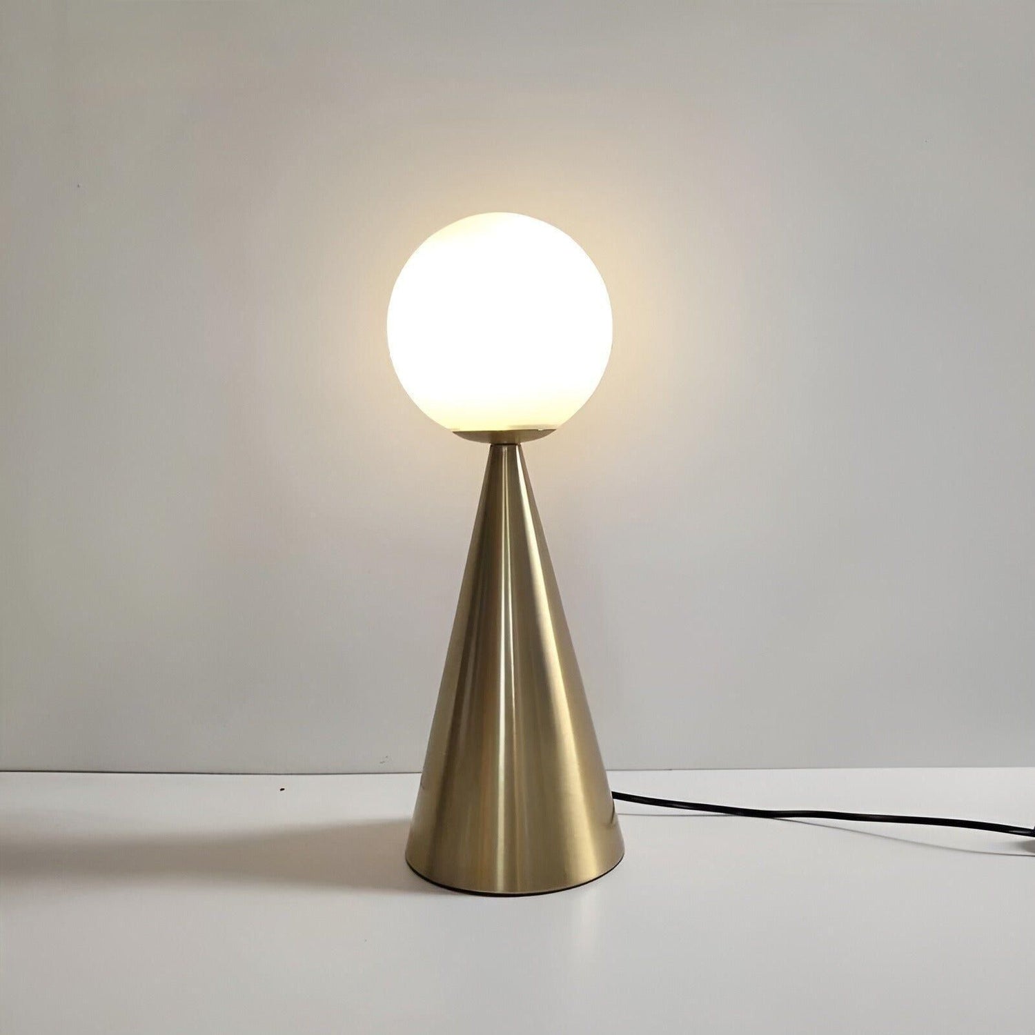 RadiantGlobe Lampa - Modern Konformad Guldglas Dekorationslampa